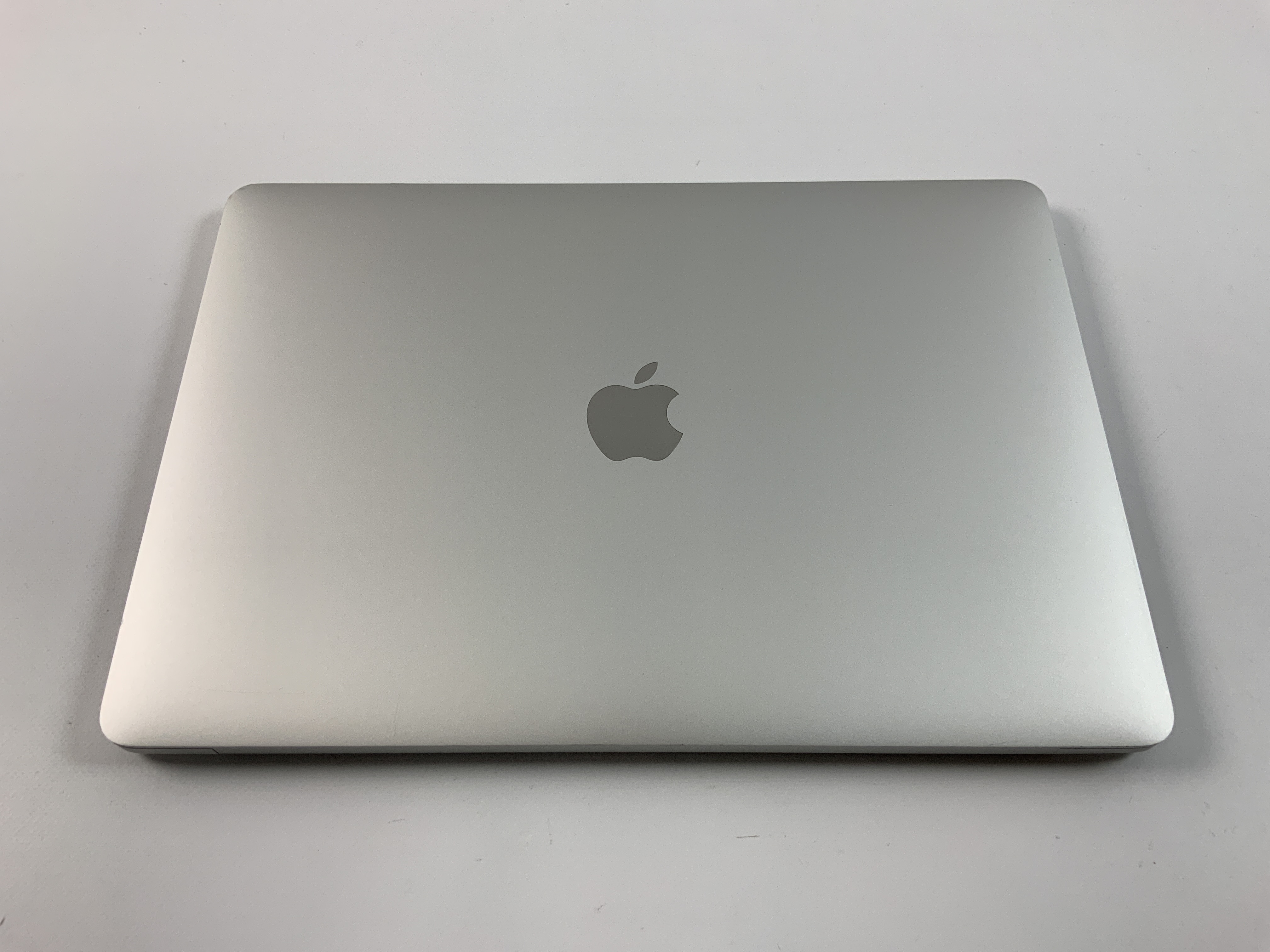 MacBook Pro 13" 4TBT Mid 2020 (Intel Quad-Core i5 2.0 GHz 16 GB RAM 512 GB SSD), Silver, Intel Quad-Core i5 2.0 GHz, 16 GB RAM, 512 GB SSD, Kuva 2